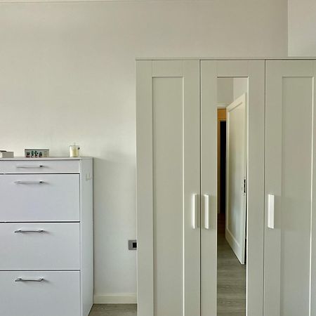 Hostiguest Coliving Leon Y Castillo Las Palmas de Gran Canaria Exteriér fotografie
