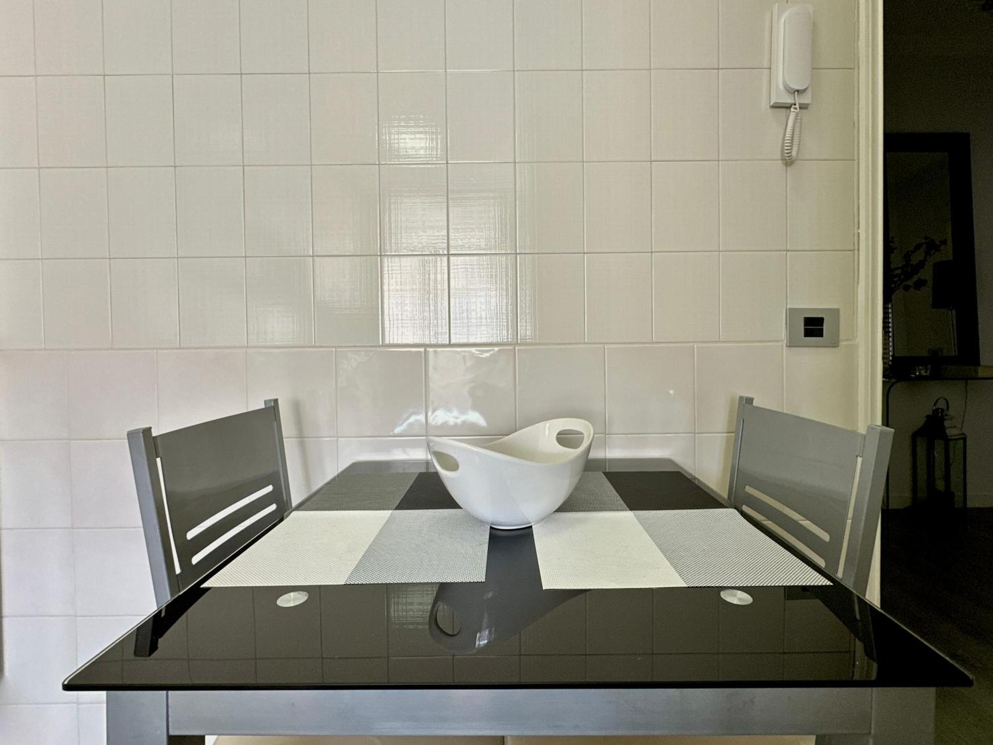 Hostiguest Coliving Leon Y Castillo Las Palmas de Gran Canaria Exteriér fotografie