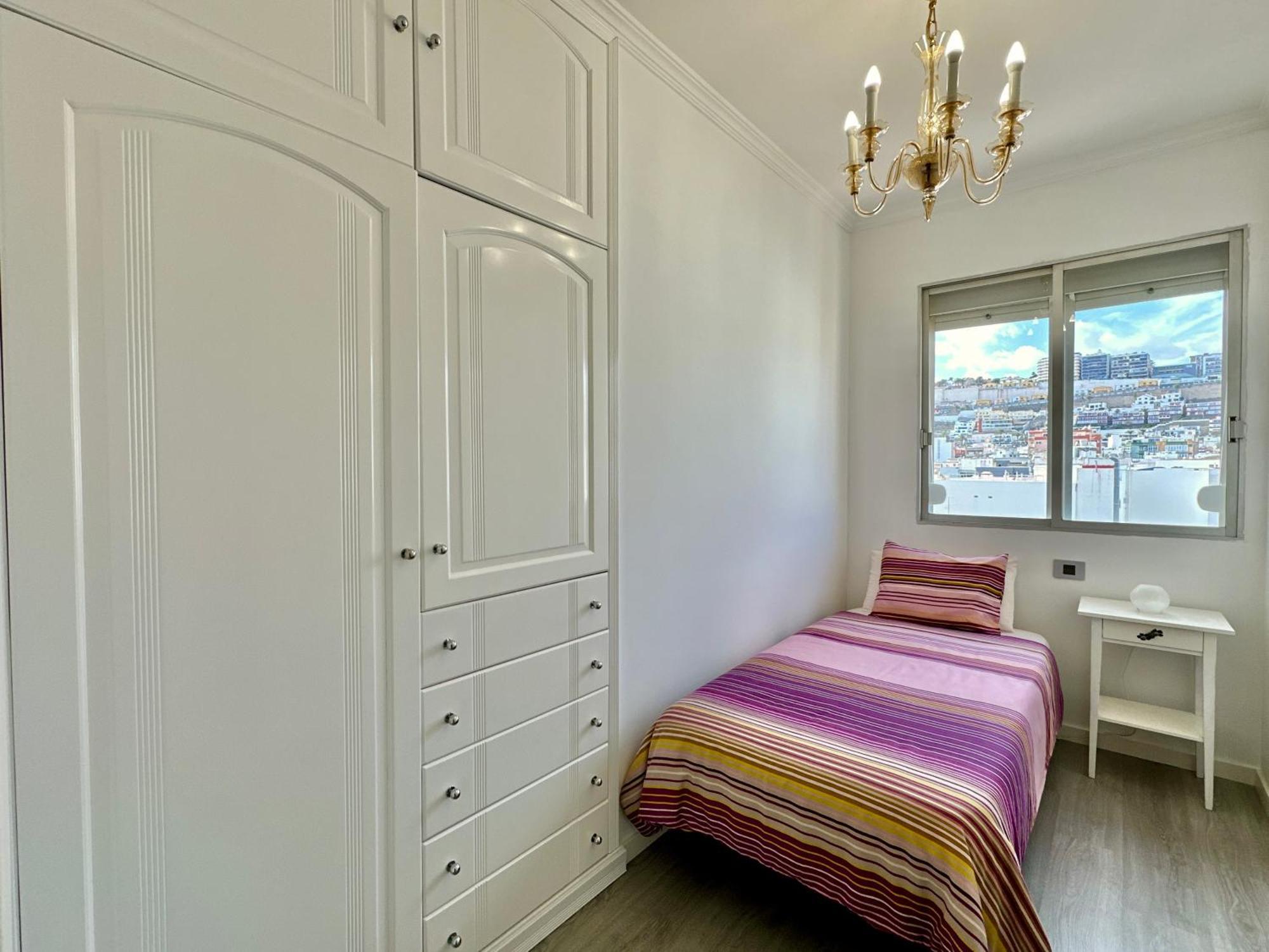 Hostiguest Coliving Leon Y Castillo Las Palmas de Gran Canaria Exteriér fotografie