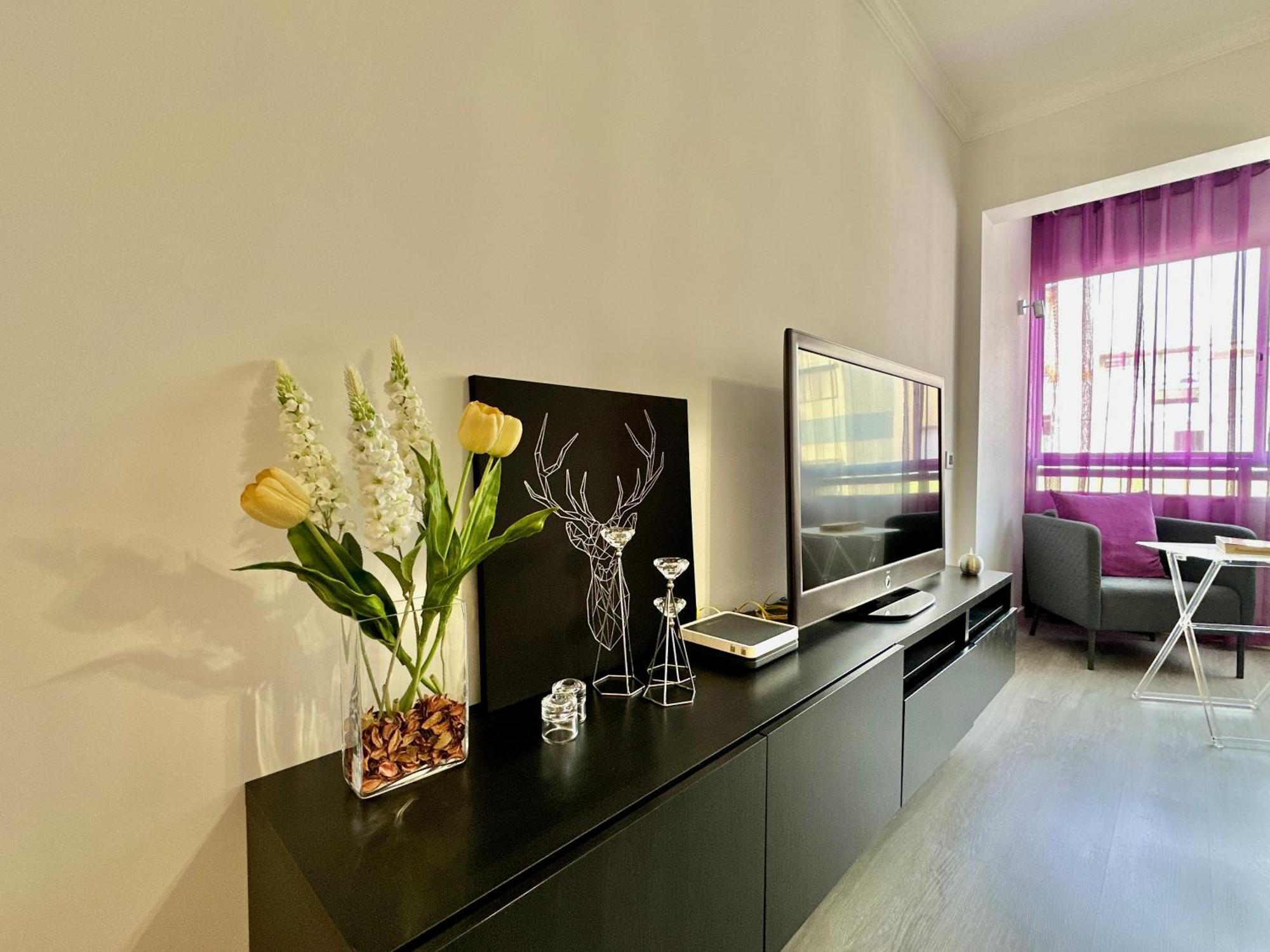 Hostiguest Coliving Leon Y Castillo Las Palmas de Gran Canaria Exteriér fotografie