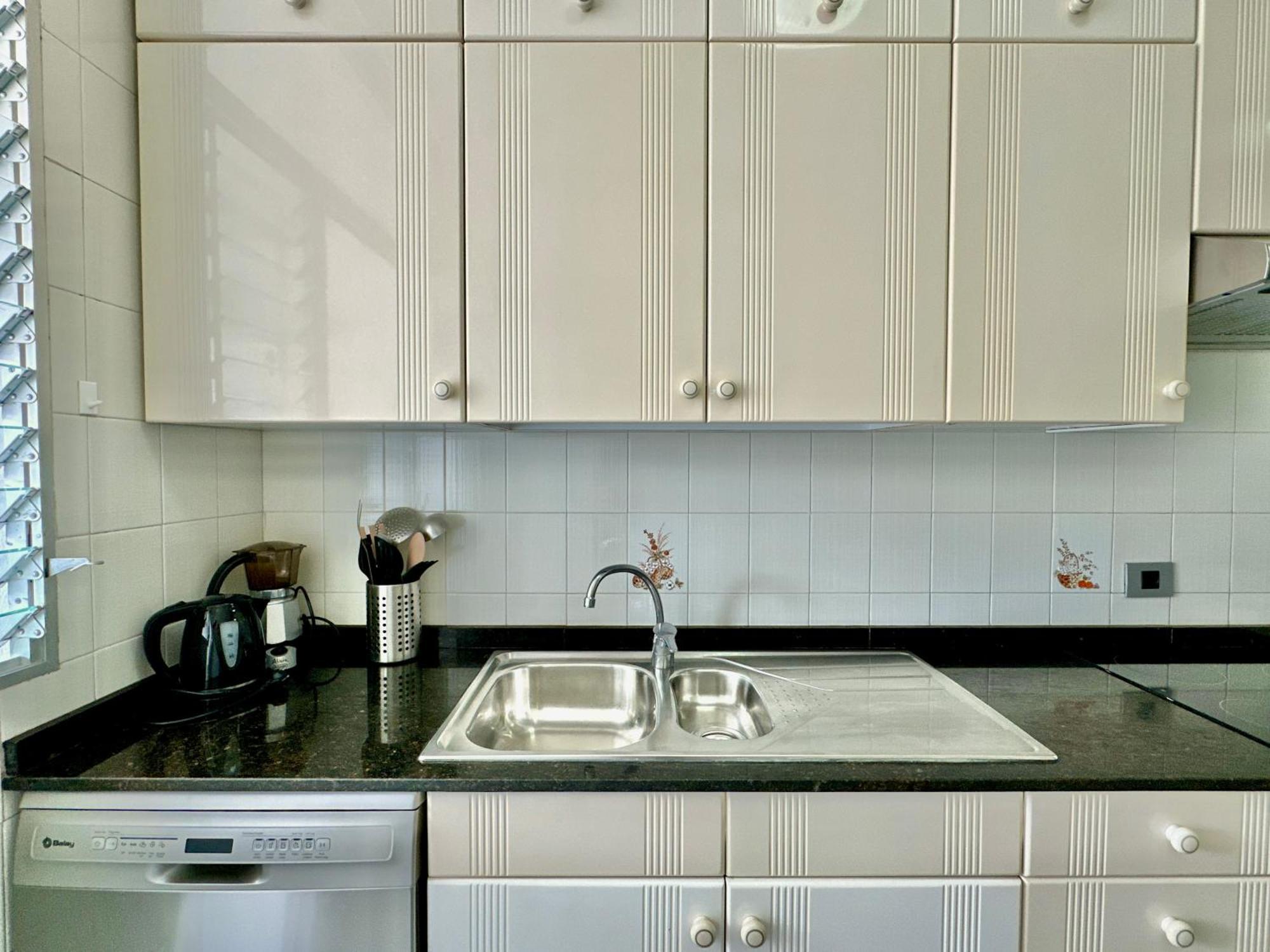 Hostiguest Coliving Leon Y Castillo Las Palmas de Gran Canaria Exteriér fotografie